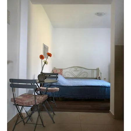 Apartment Beautiful Studio In *